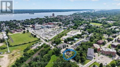 190 BARTHOLOMEW STREET Brockville Ontario photo 3