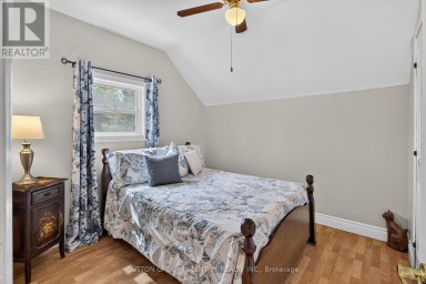 190 BARTHOLOMEW STREET Brockville Ontario photo 43