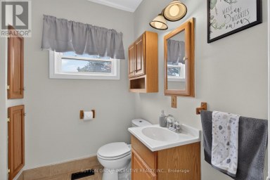 190 BARTHOLOMEW STREET Brockville Ontario photo 48