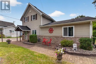 190 BARTHOLOMEW STREET Brockville Ontario photo 8