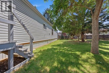 3011 Burroughs Manor NE Calgary Alberta photo 26