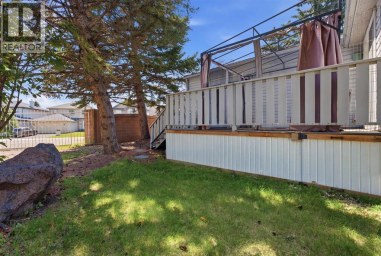 3011 Burroughs Manor NE Calgary Alberta photo 28