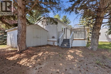 3011 Burroughs Manor NE Calgary Alberta photo 30