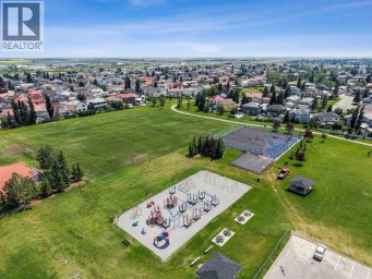 3011 Burroughs Manor NE Calgary Alberta photo 34