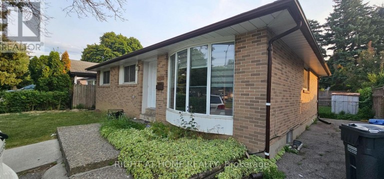 BSMT - 163 MCMURCHY AVENUE S, Brampton (Brampton South), Ontario, L6X1Z2
