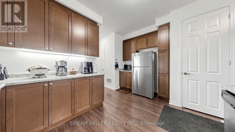 138 CLEANSIDE ROAD, Toronto (Clairlea-Birchmount), Ontario, M1L0C6
