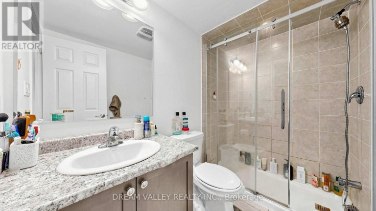 138 CLEANSIDE ROAD, Toronto (Clairlea-Birchmount), Ontario, M1L0C6