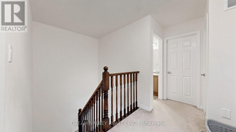 138 CLEANSIDE ROAD, Toronto (Clairlea-Birchmount), Ontario, M1L0C6