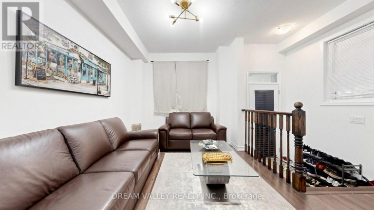 138 CLEANSIDE ROAD, Toronto (Clairlea-Birchmount), Ontario, M1L0C6