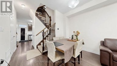 138 CLEANSIDE ROAD Toronto (Clairlea-Birchmount) Ontario photo 9