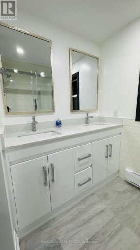 769A THE QUEENSWAY, Toronto (Stonegate-Queensway), Ontario, M8Z1N1