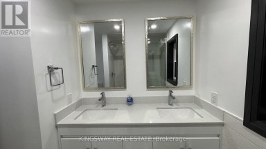 769A THE QUEENSWAY Toronto (Stonegate-Queensway) Ontario photo 2
