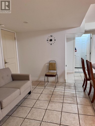 47 HARMONIA CRESCENT, Vaughan (West Woodbridge), Ontario, L4L3Y2