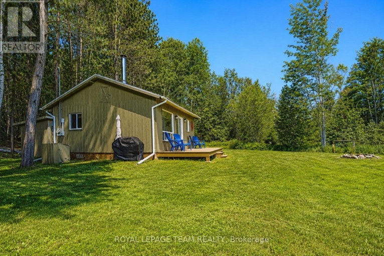 28 BEAS LANE, Brudenell, Lyndoch and Raglan, Ontario, K0J1T0