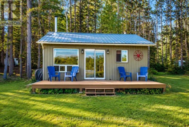 28 BEAS LANE, Brudenell, Lyndoch and Raglan, Ontario, K0J1T0