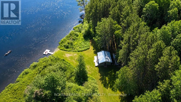 28 BEAS LANE, Brudenell, Lyndoch and Raglan, Ontario, K0J1T0