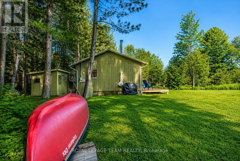 28 BEAS LANE, Brudenell, Lyndoch and Raglan, Ontario, K0J1T0