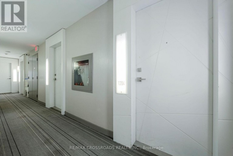 1104 - 12 YORK STREET, Toronto (Waterfront Communities), Ontario, M5J2Z2