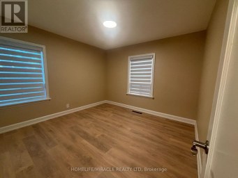 UPPER FLOOR SUITE - 54 HAWMAN AVENUE Vaughan (Vaughan Grove) Ontario photo 10