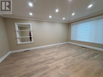 UPPER FLOOR SUITE - 54 HAWMAN AVENUE Vaughan (Vaughan Grove) Ontario photo 17