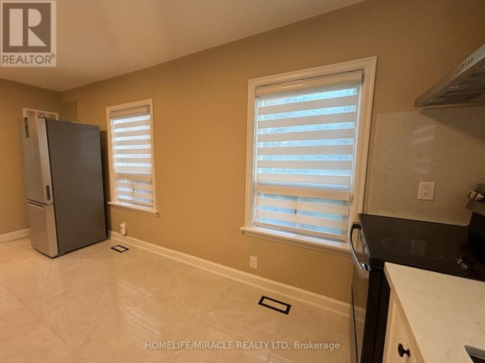 UPPER FLOOR SUITE - 54 HAWMAN AVENUE, Vaughan (Vaughan Grove), Ontario, L4L1S2