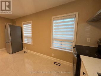 UPPER FLOOR SUITE - 54 HAWMAN AVENUE Vaughan (Vaughan Grove) Ontario photo 5