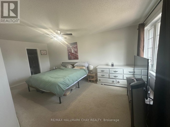 10 LONGMAN DRIVE, Barrie (Northwest), Ontario, L4N7E5