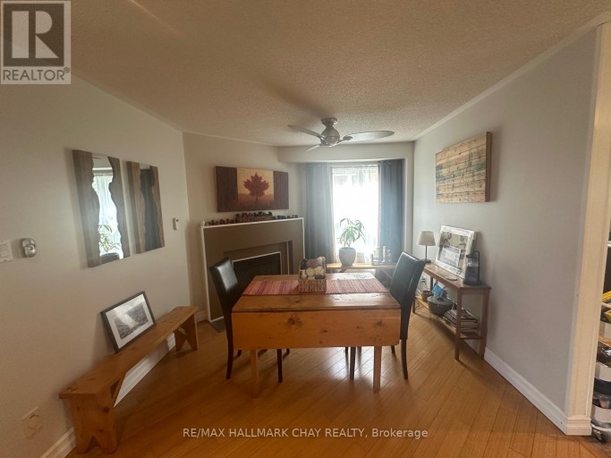 10 LONGMAN DRIVE, Barrie (Northwest), Ontario, L4N7E5