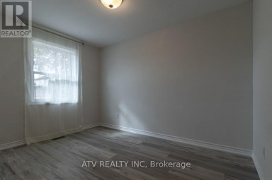 1064 EASTMOUNT AVENUE E Mississauga (Lakeview) Ontario photo 8