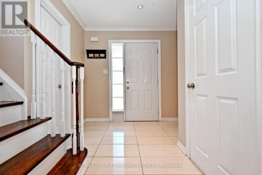 73 LAURENDALE AVENUE Georgina (Keswick South) Ontario photo 3