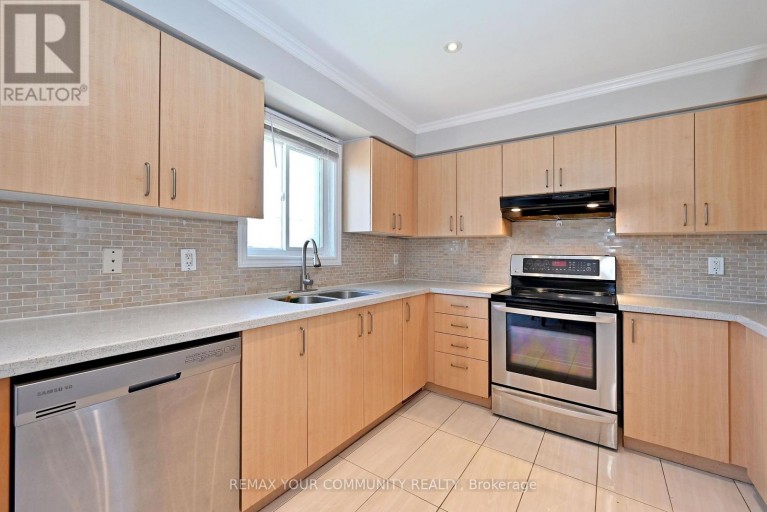 73 LAURENDALE AVENUE, Georgina (Keswick South), Ontario, L4P4G1