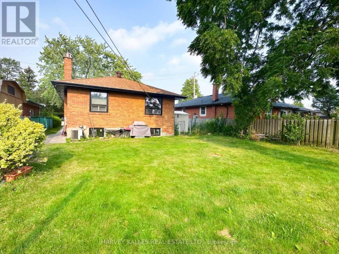 56 MARCOS BOULEVARD, Toronto (Bendale), Ontario, M1K5A9