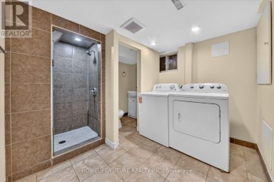 46 STAMFORD SQUARE N Toronto (Clairlea-Birchmount) Ontario photo 33