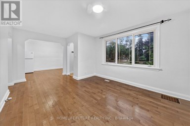 46 STAMFORD SQUARE N Toronto (Clairlea-Birchmount) Ontario photo 8