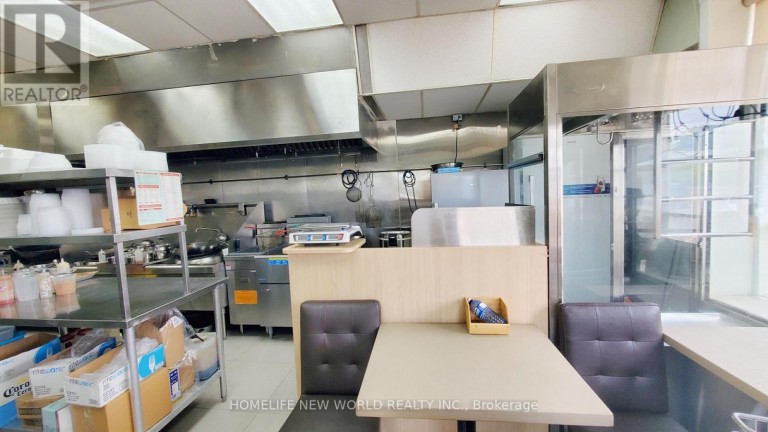 11 - 227 MAIN STREET N, Markham (Old Markham Village), Ontario, L3P1Y6