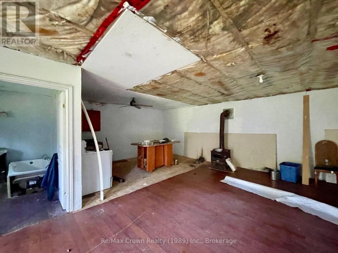 1106 COMMANDA LAKE ROAD, Parry Sound Remote Area (Pringle), Ontario, P0H2R0