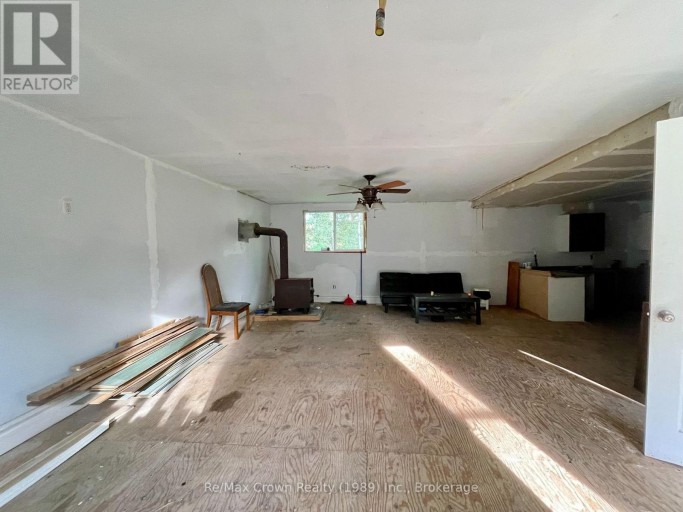 1106 COMMANDA LAKE ROAD, Parry Sound Remote Area (Pringle), Ontario, P0H2R0