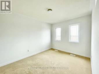 67 MILADY CRESCENT Barrie Ontario photo 12