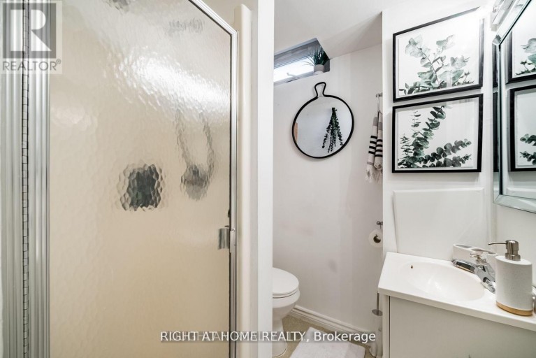 BASEMENT - 39 LONGFELLOW COURT, Whitby (Pringle Creek), Ontario, L1N6V7
