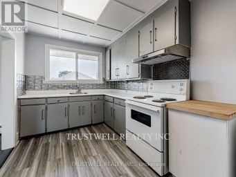 3 - 105 MARY STREET E Whitby (Downtown Whitby) Ontario photo 10