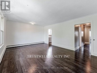 3 - 105 MARY STREET E Whitby (Downtown Whitby) Ontario photo 4