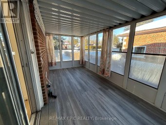 MAIN - 25 GENTRY CRESCENT Richmond Hill (Crosby) Ontario photo 12