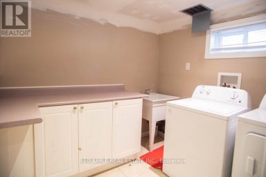 126 LONGFORD DRIVE Newmarket (Bristol-London) Ontario photo 28