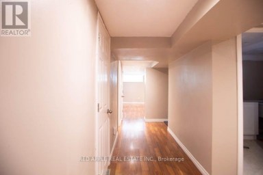126 LONGFORD DRIVE Newmarket (Bristol-London) Ontario photo 9