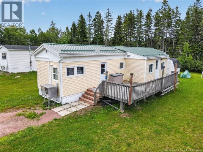 8 Kenneth Street, Sackville, New Brunswick, E4L0B9