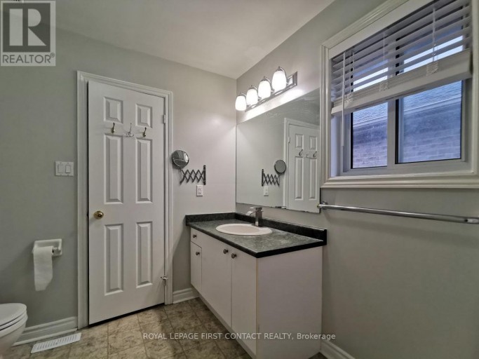 44 LIVIA HERMAN WAY, Barrie (East Bayfield), Ontario, L4M6X1