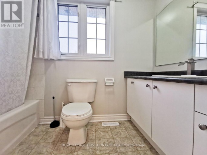 44 LIVIA HERMAN WAY, Barrie (East Bayfield), Ontario, L4M6X1