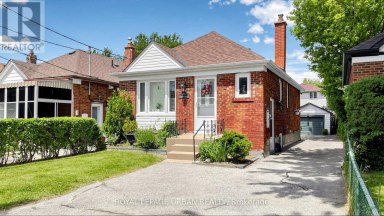 202 VIRGINIA AVENUE Toronto (Woodbine-Lumsden) Ontario photo 2