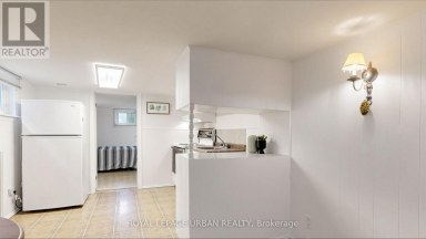 202 VIRGINIA AVENUE Toronto (Woodbine-Lumsden) Ontario photo 30