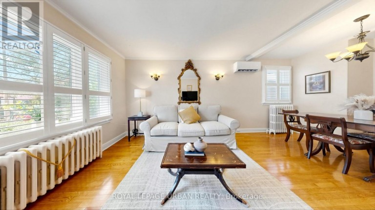 202 VIRGINIA AVENUE, Toronto (Woodbine-Lumsden), Ontario, M4C2T7